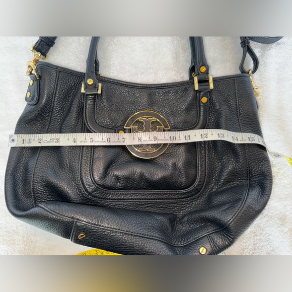🚨🚨SOLD🚨🚨Tory Burch Hobo Amanda bag - Picture 10 of 12
